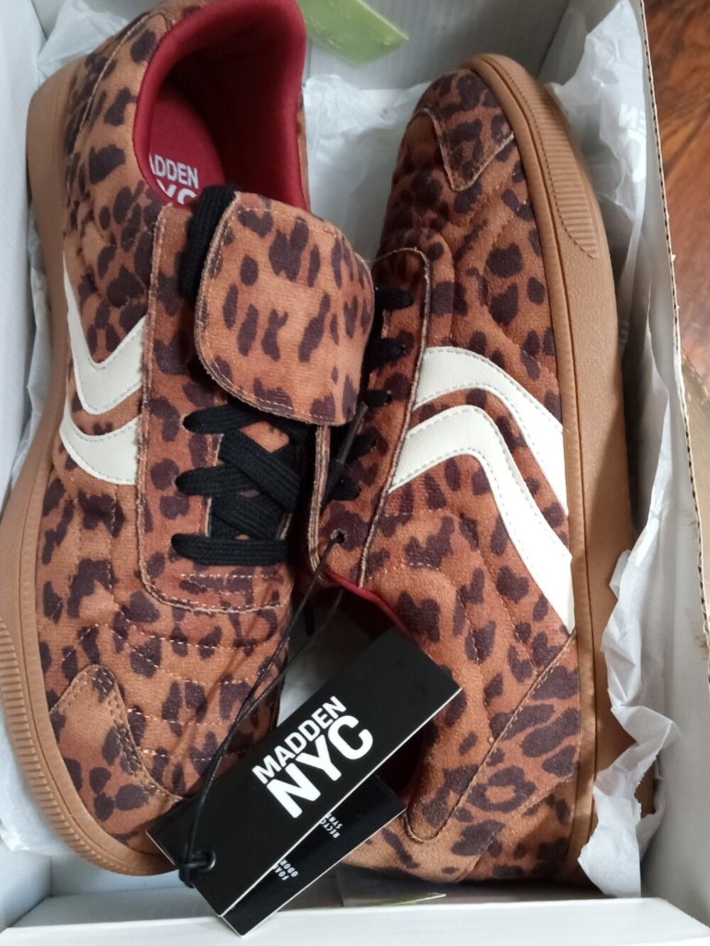 Steve Madden Women's Size 6 Madrid Sneakers NEW!